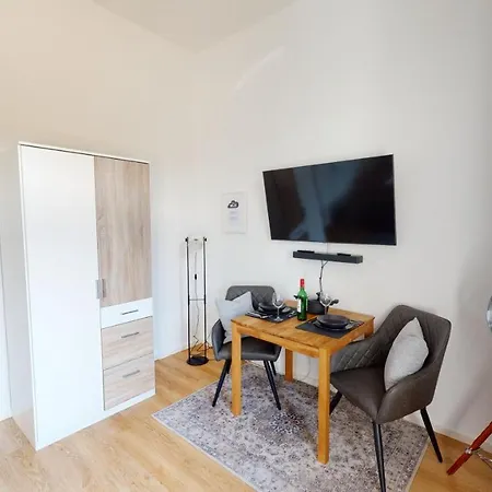 Sweethome - Zentral - Kueche & Parkplatz, Wifi Галль Экстерьер фото