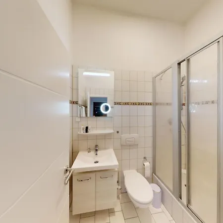 Sweethome - Zentral - Kueche & Parkplatz, Wifi Галль Экстерьер фото
