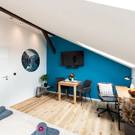 Sweethome - Zentral - Kueche & Parkplatz, Wifi Галль Экстерьер фото