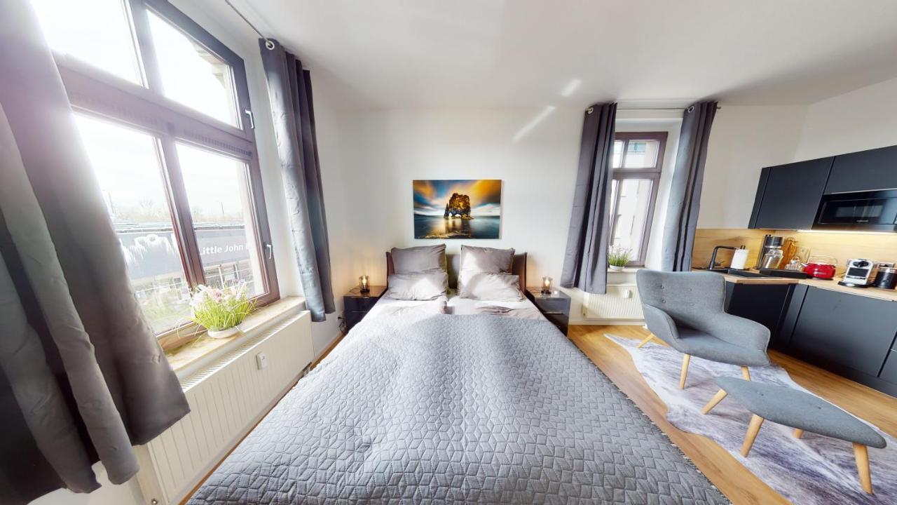 Sweethome - Zentral - Kueche & Parkplatz, Wifi Apartment