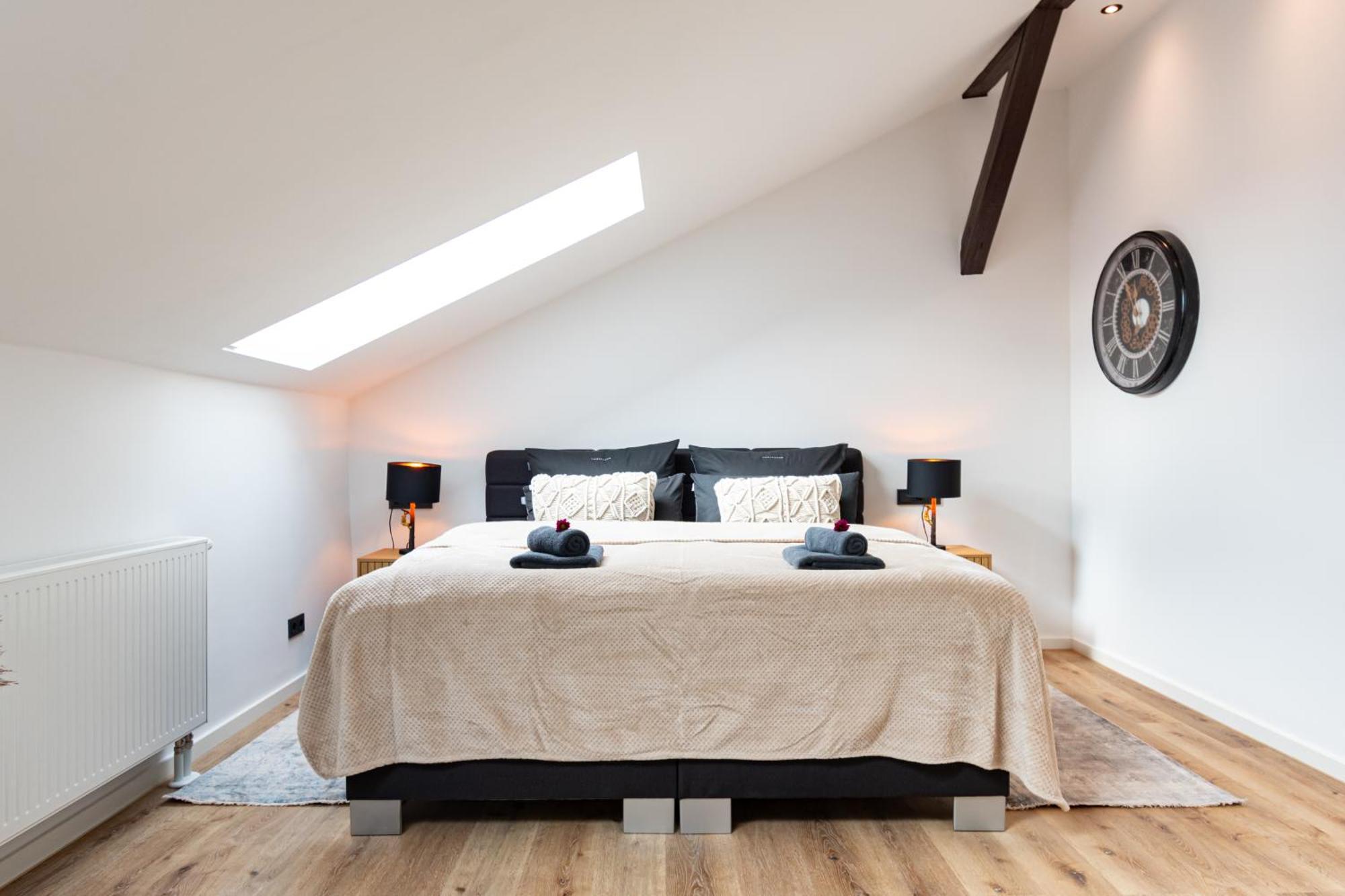 Apartment Sweethome - Zentral - Kueche & Parkplatz, Wifi *